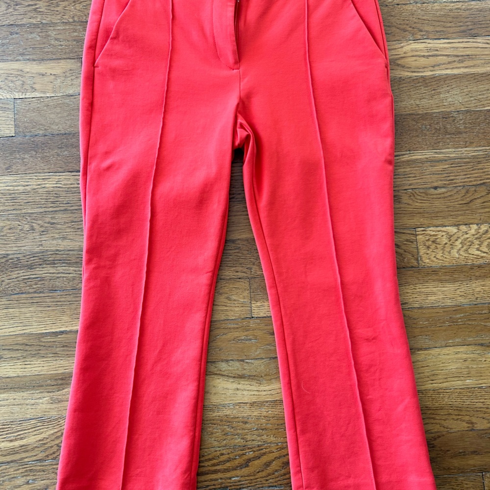 Ann Taylor LOFT 6P Deep Coral Capris